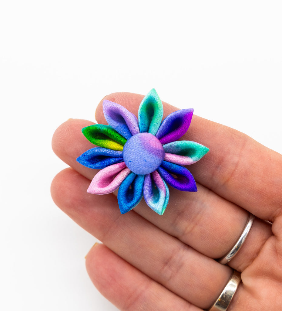 #6 Hand Painted Flower Silk Lapel Pin