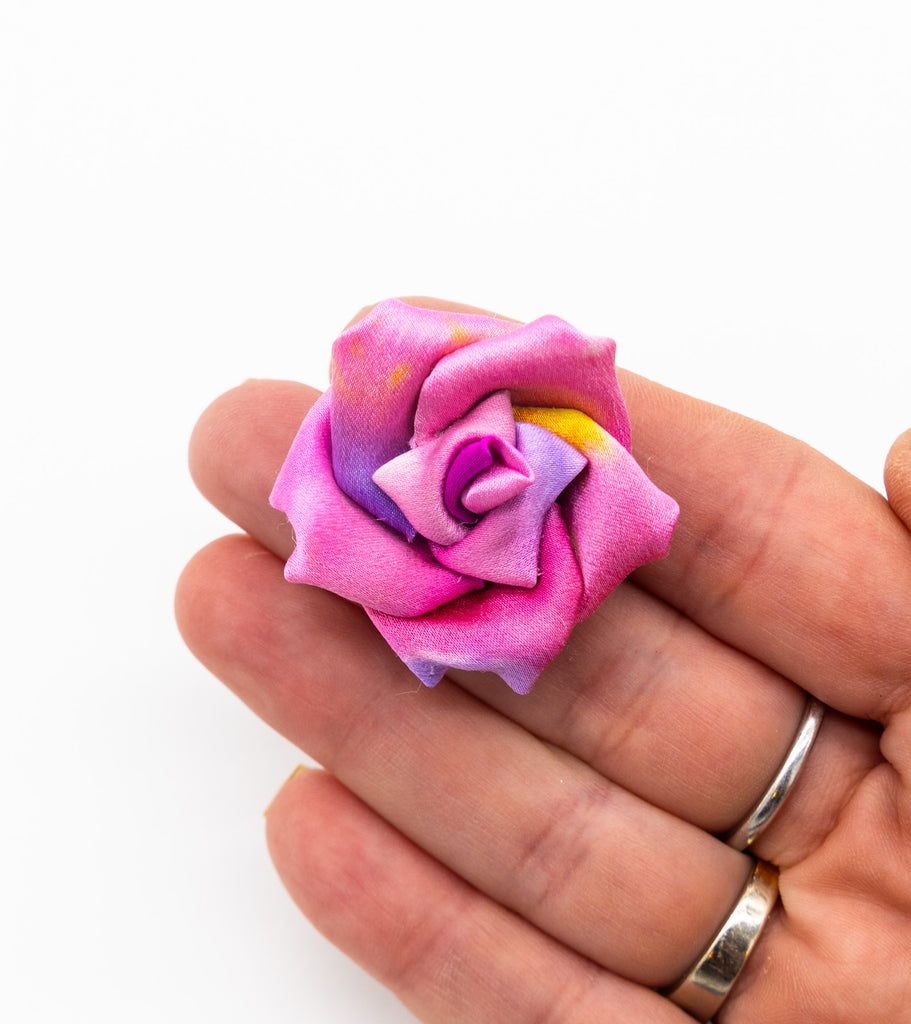 #8 Hand Painted Flower Silk Lapel Pin