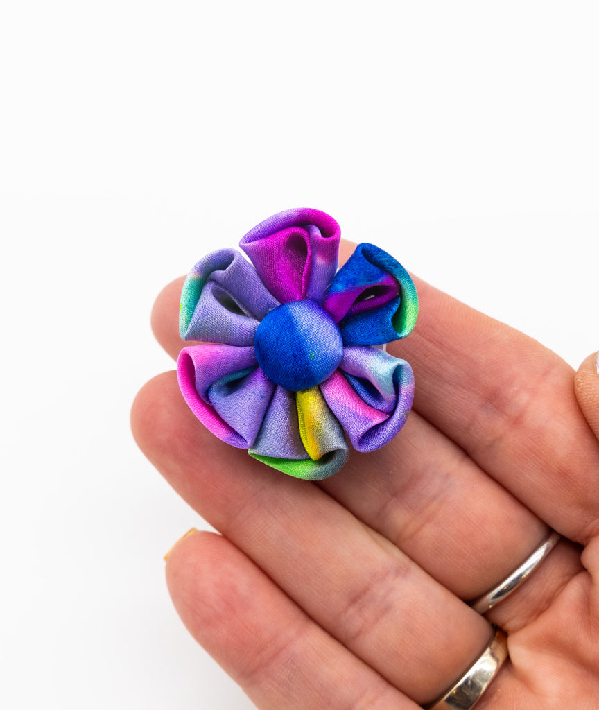 #9 Hand Painted Flower Silk Lapel Pin