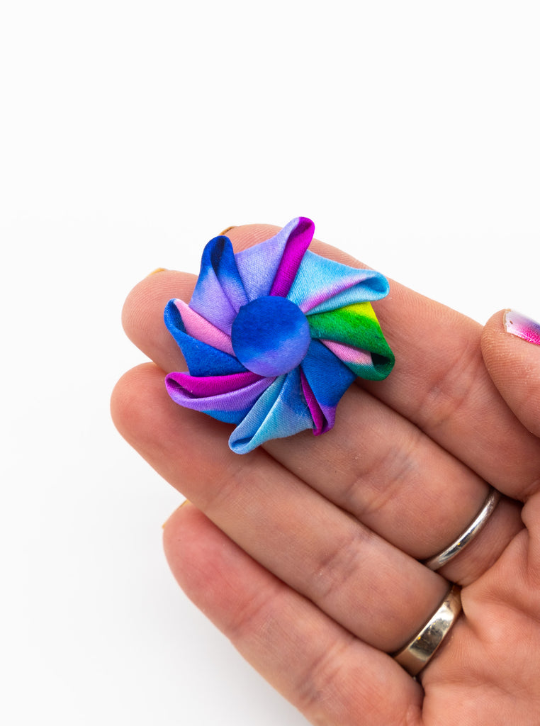 #25 Hand Painted Flower Silk Lapel Pin