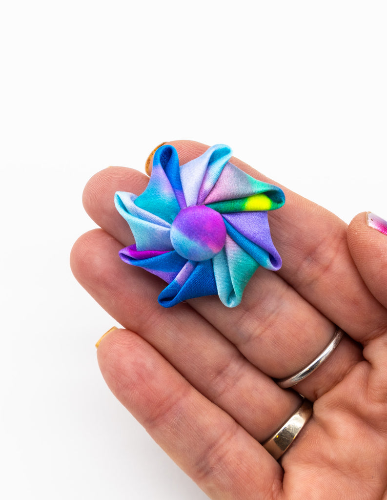 #32 Hand Painted Flower Silk Lapel Pin