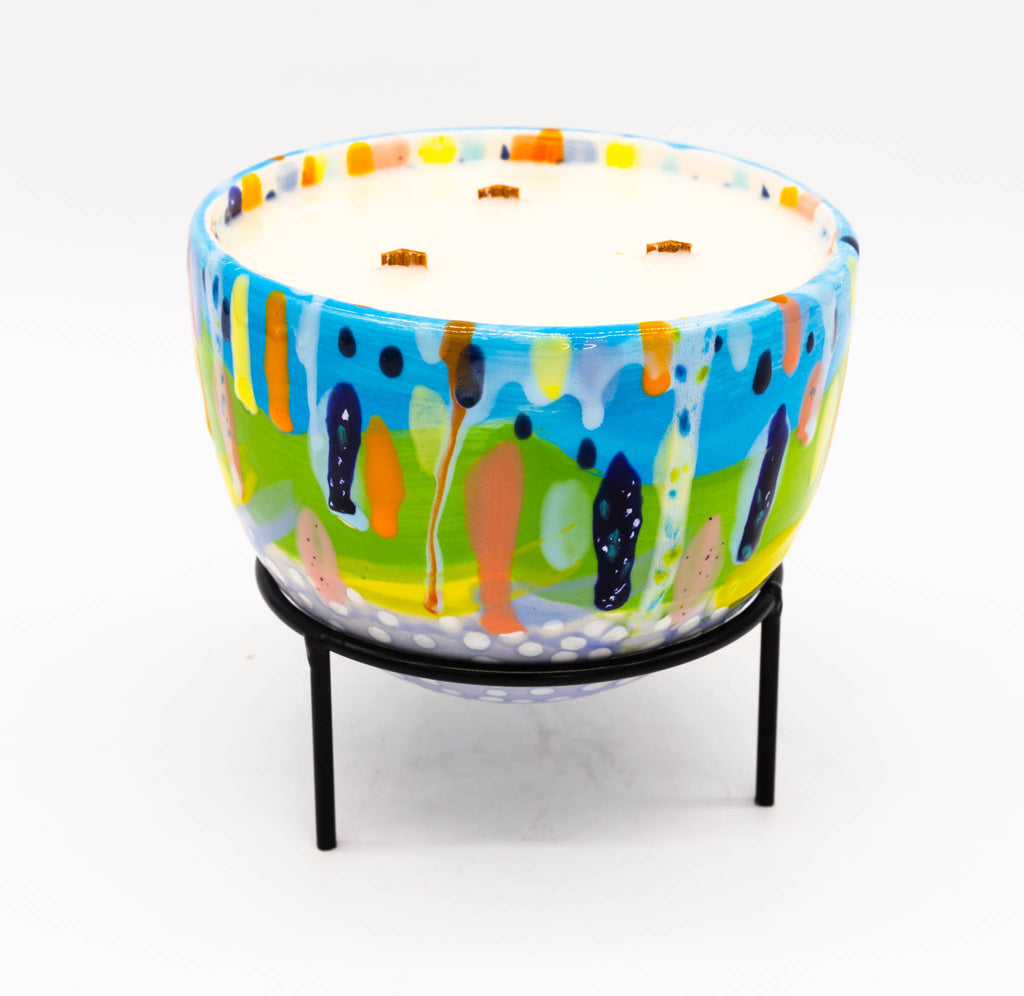 #89 Relax, 3 Wick Candle in hand painted round ceramic planter with stand