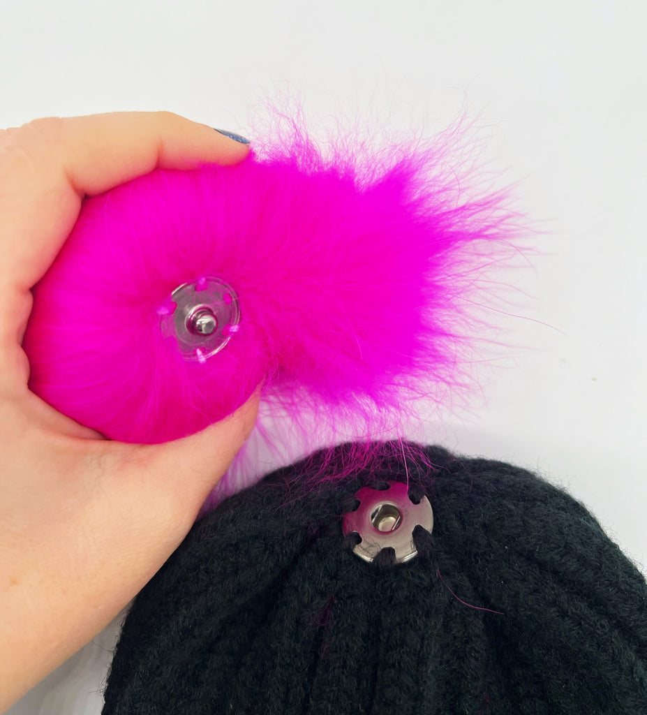 Suze Ford Embroidered designer Cashmere Beanie and Pom Pom  display picture 2
